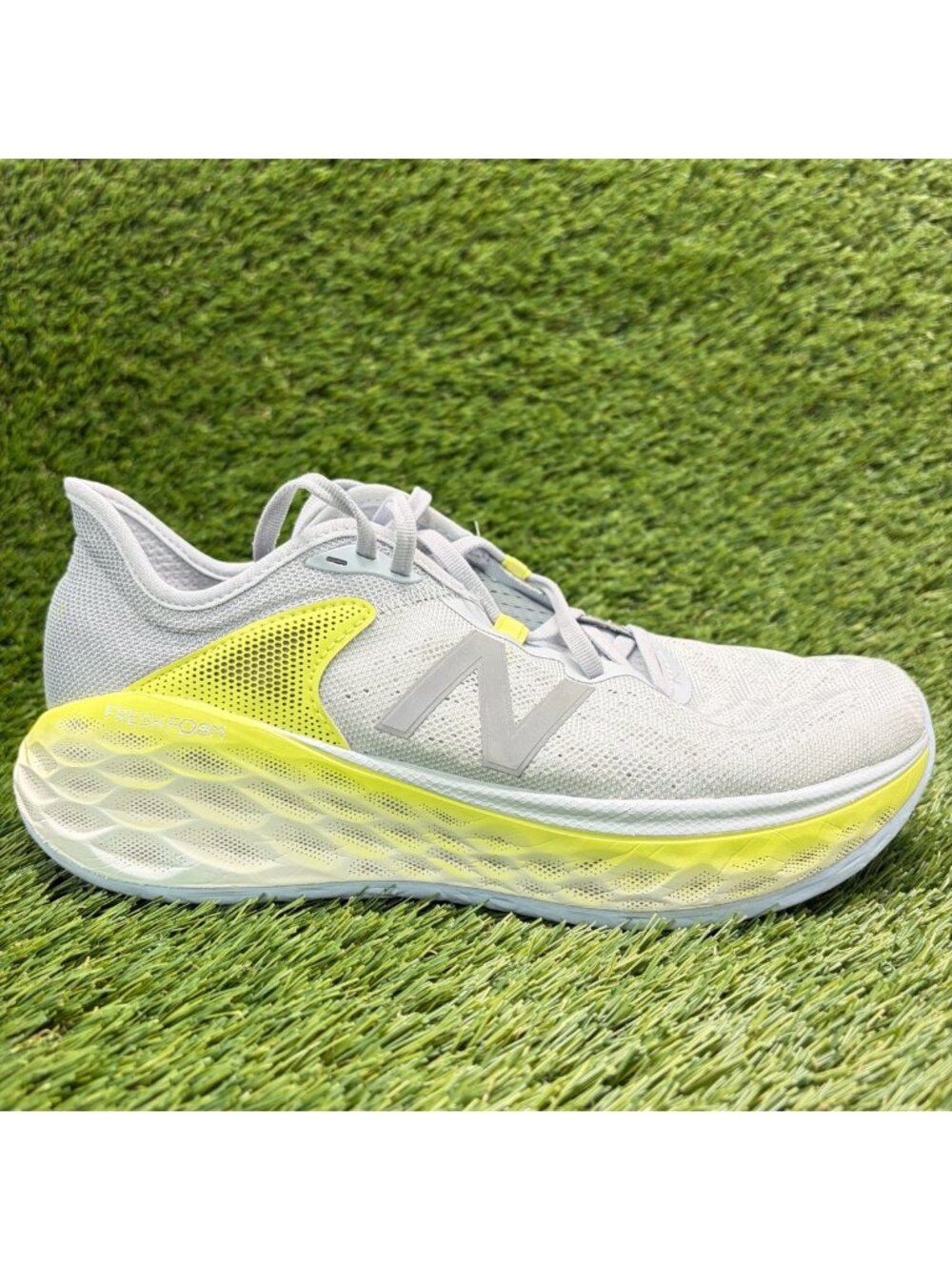 New Balance Fresh Foam More v2 Womens Size 9 Gray Yellow Running Shoes Sneakers